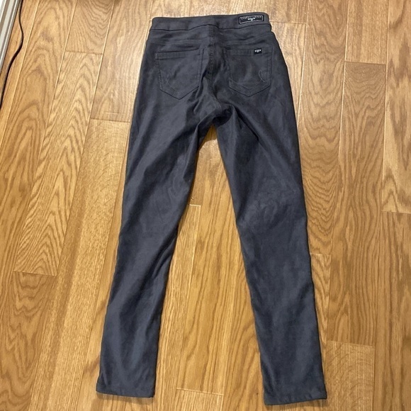 Carreli Angela Fit Women’s Grey Suede Feel Slim Pull On (Size 0/26) - Picture 5 of 13